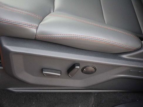 New 2025 Ford Expedition Active image 22