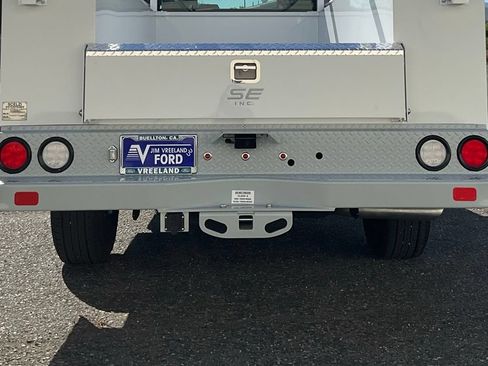 New 2025 Ford F350 XL w/ XL Chrome Package RWD image 19
