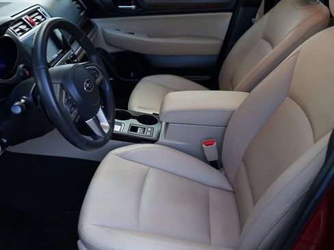 Used 2016 Subaru Outback 2.5i Limited image 24