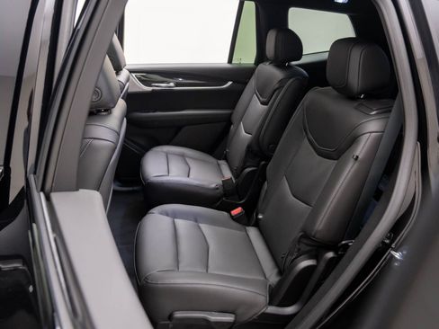 New 2025 Cadillac XT6 Sport image 21