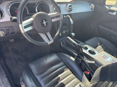 Used 2007 Ford Mustang GT Premium RWD image 5