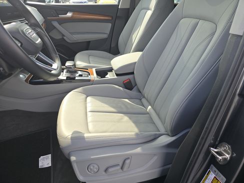 Certified 2023 Audi Q5 2.0T Premium w/ Convenience Package AWD/4WD image 21