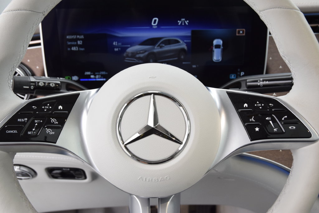 Certified 2023 Mercedes-Benz EQE 350+ SUV image 23
