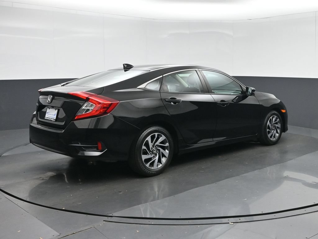 Used 2018 Honda Civic EX image 7