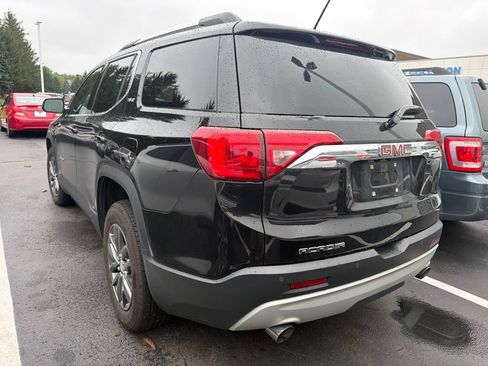 Used 2017 GMC Acadia SLT w/ LPO, Cargo Package FWD image 2