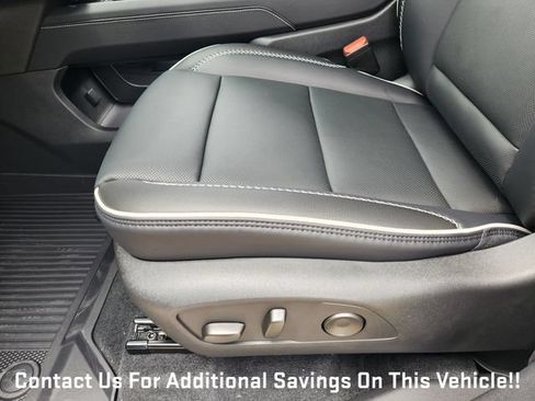 New 2026 GMC Acadia Denali w/ Super Cruise Package FWD image 18