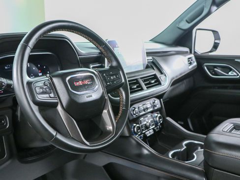 Used 2024 GMC Yukon AT4 AWD/4WD image 26