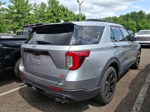 Used 2020 Ford Explorer ST w/ ST Street Pack AWD/4WD image 5
