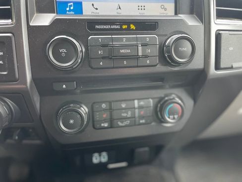 Used 2018 Ford F150 XLT w/ Equipment Group 302A Luxury AWD/4WD image 15