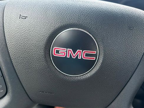 Used 2024 GMC Savana 2500 w/ Driver Convenience Package RWD image 19