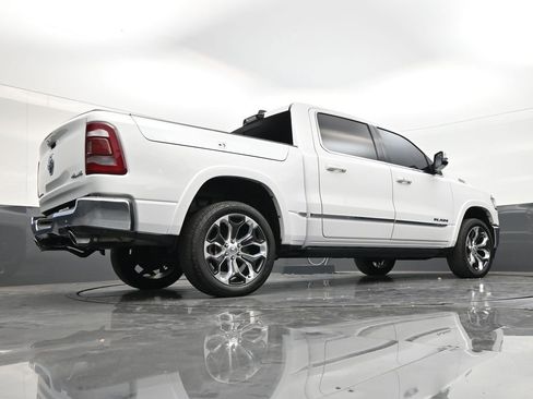 Used 2024 RAM 1500 Limited AWD/4WD image 26