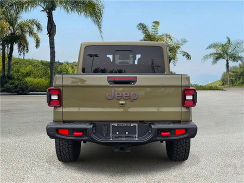 New 2026 Jeep Gladiator Rubicon image 5
