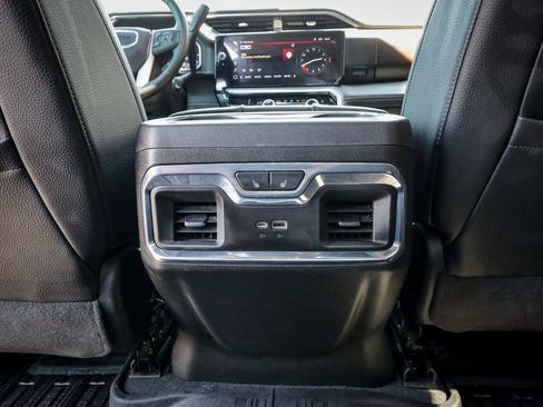 Used 2024 GMC Sierra 3500 Denali w/ Denali Reserve Package AWD/4WD image 33