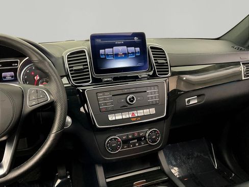Certified 2019 Mercedes-Benz GLS 450 4MATIC image 9