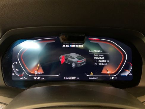 Used 2023 BMW X6 M50i w/ Executive Package image 27