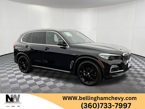 Used 2019 BMW X5 xDrive40i w/ Premium Package image 1