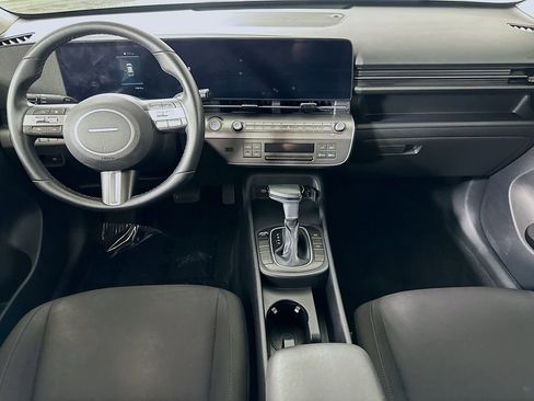 Used 2024 Hyundai Kona SEL FWD image 18