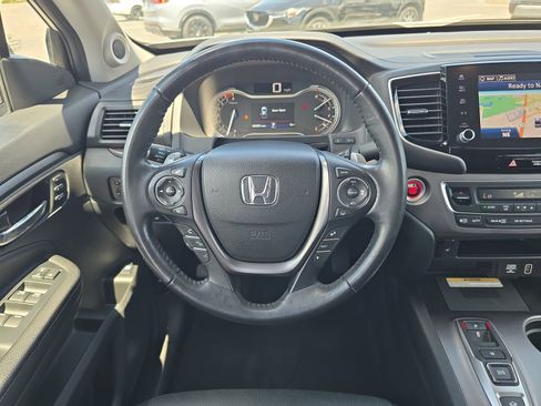 Used 2022 Honda Ridgeline RTL-E image 10