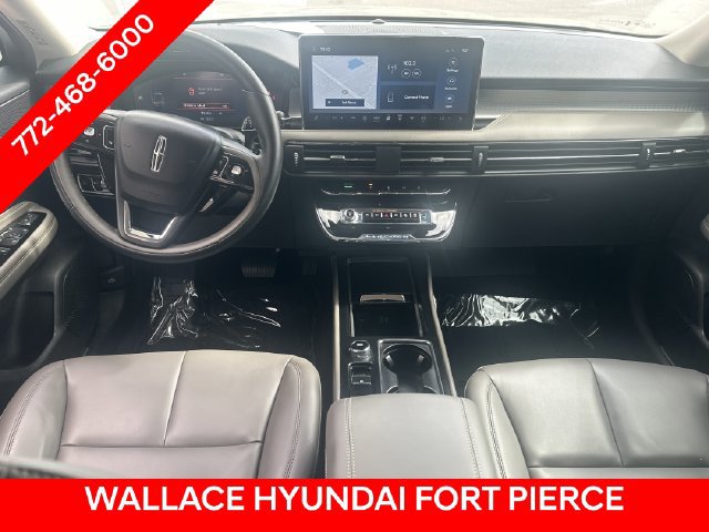 Used 2023 Lincoln Corsair FWD image 15