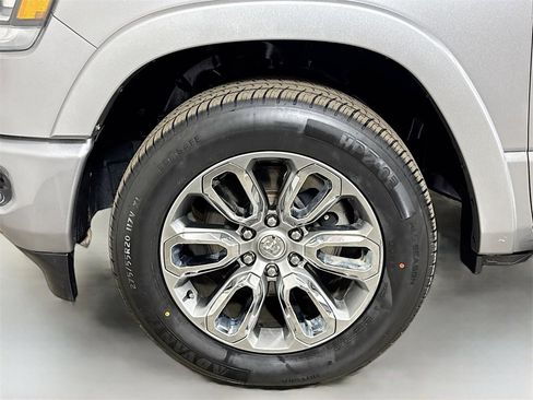 Used 2021 RAM 1500 Laramie w/ Sport Appearance Package image 30