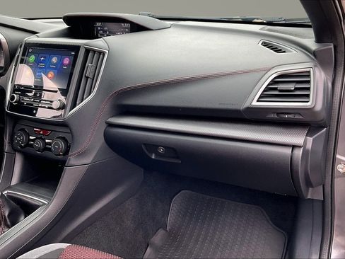 Used 2022 Subaru Impreza 2.0i Sport image 15