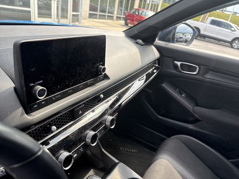 Used 2022 Honda Civic Sport image 10