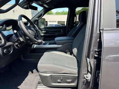 New 2025 RAM 2500 Big Horn image 6