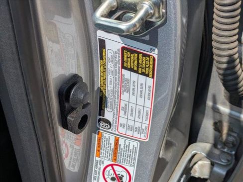 Used 2018 Subaru Outback 2.5i Premium image 15