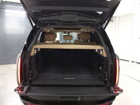 Used 2024 Land Rover Range Rover SE image 38