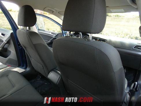 Used 2018 Volkswagen Golf S FWD image 42