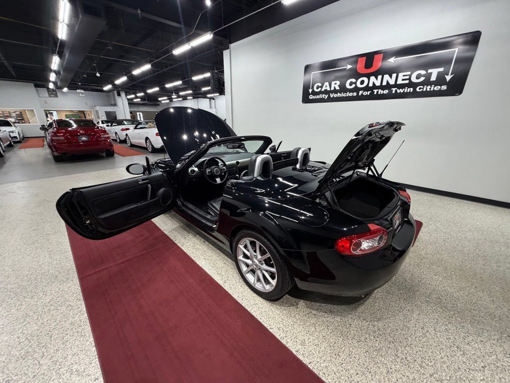 Used 2012 MAZDA MX-5 Miata Grand Touring w/ Premium Pkg RWD image 35
