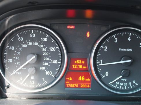 Used 2009 BMW 328i xDrive Sedan image 20