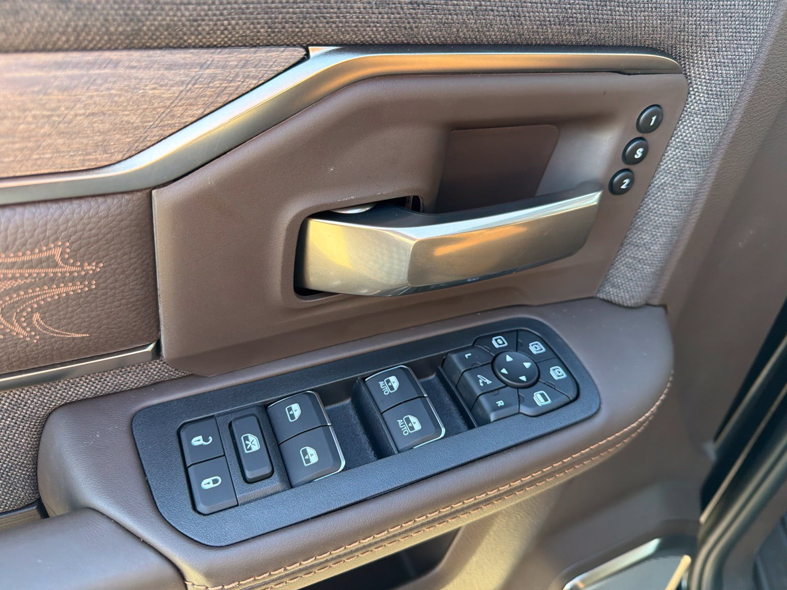 New 2027 RAM 3500 Limited AWD/4WD image 15