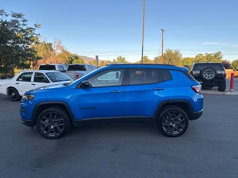 Used 2026 Jeep Compass Latitude AWD/4WD image 5