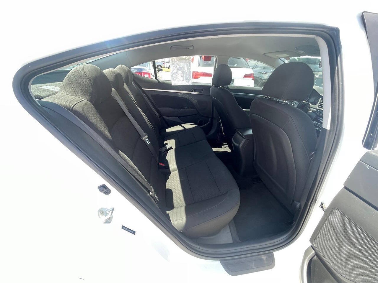 Used 2019 Hyundai Elantra SEL w/ Cargo Package FWD image 11