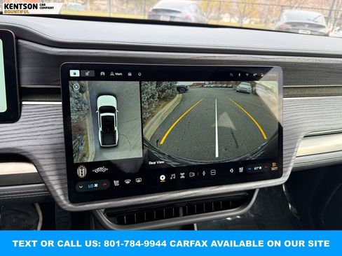 Used 2025 Rivian R1T Adventure image 24