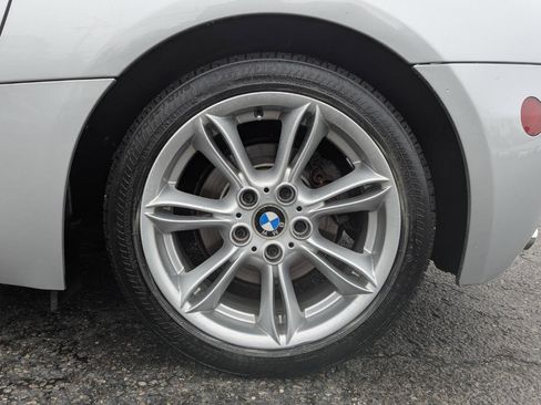 Used 2004 BMW Z4 3.0i RWD image 47