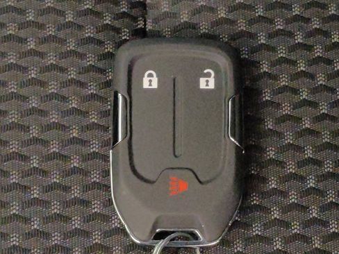 Used 2022 GMC Terrain SLE image 32