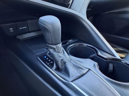 Used 2019 Toyota Camry LE image 29