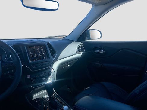 Used 2023 Jeep Cherokee Altitude Lux image 22