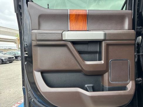 Used 2017 Ford F350 King Ranch image 21