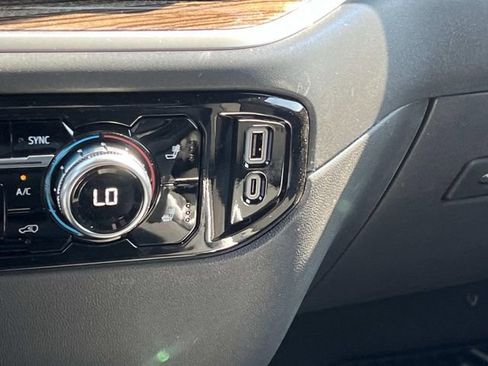 New 2026 GMC Sierra 1500 Elevation image 22