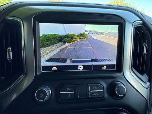 Used 2023 Chevrolet Silverado 3500 LTZ AWD/4WD image 19