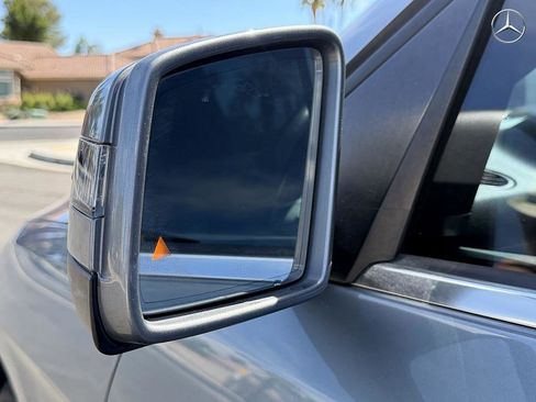 Used 2014 Mercedes-Benz ML 350 BlueTEC w/ Premium 1 Package image 10