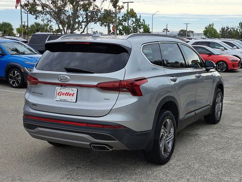 Certified 2023 Hyundai Santa Fe SEL image 3