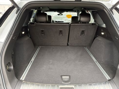 Used 2022 Cadillac XT5 Premium Luxury w/ LPO, Radiant Package image 31