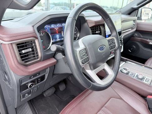 Used 2024 Ford Expedition Max Limited image 17