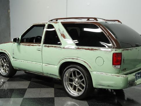 Used 2001 Chevrolet Blazer LS image 7