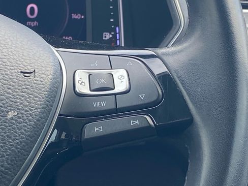 Used 2019 Volkswagen Tiguan SEL FWD image 8