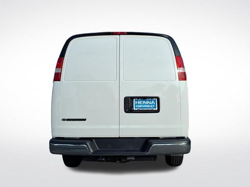 New 2026 Chevrolet Express 2500 w/ Driver Convenience Package RWD image 4